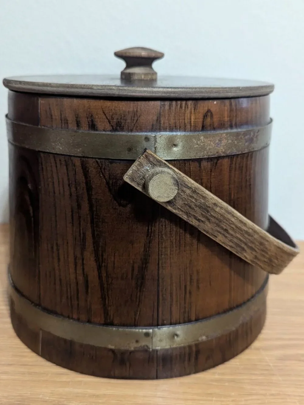 VTG Baskettville Putney Wood Ice Bucket Barrel